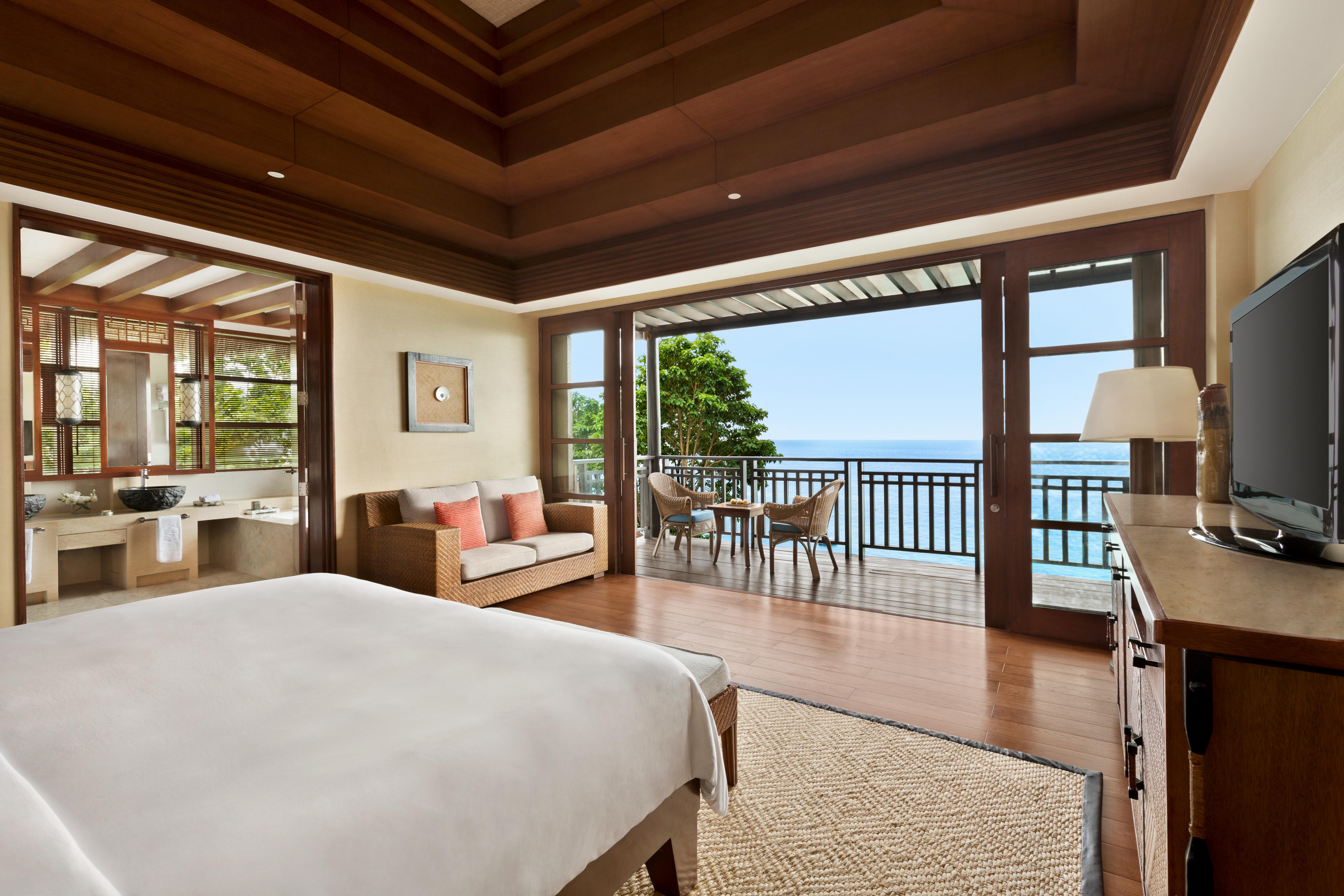Shangri-La Boracay Eksteriør billede A guest room at the Westin Resort & Spa, Playa Mujeres