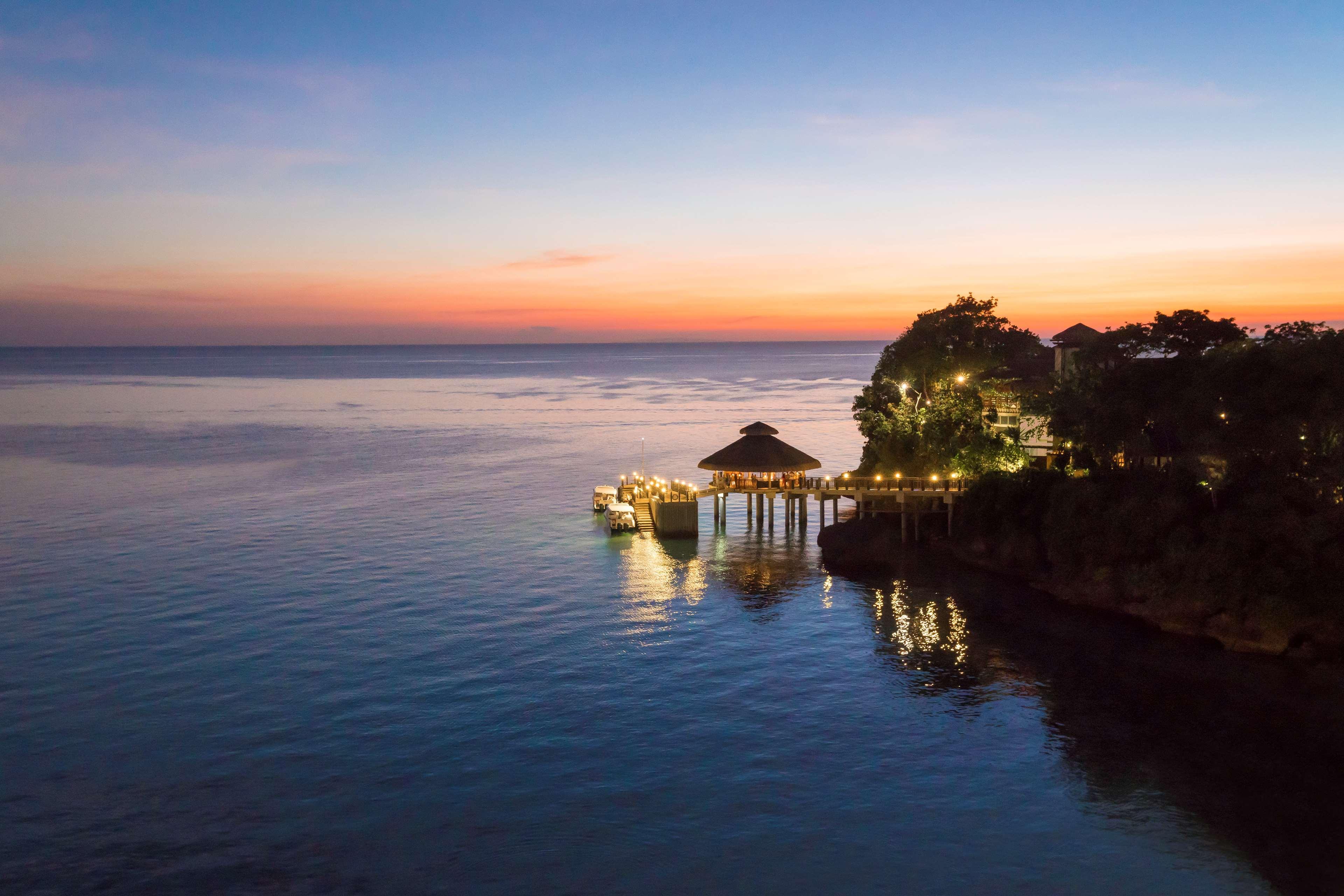 Shangri-La Boracay Eksteriør billede Sunset at the resort