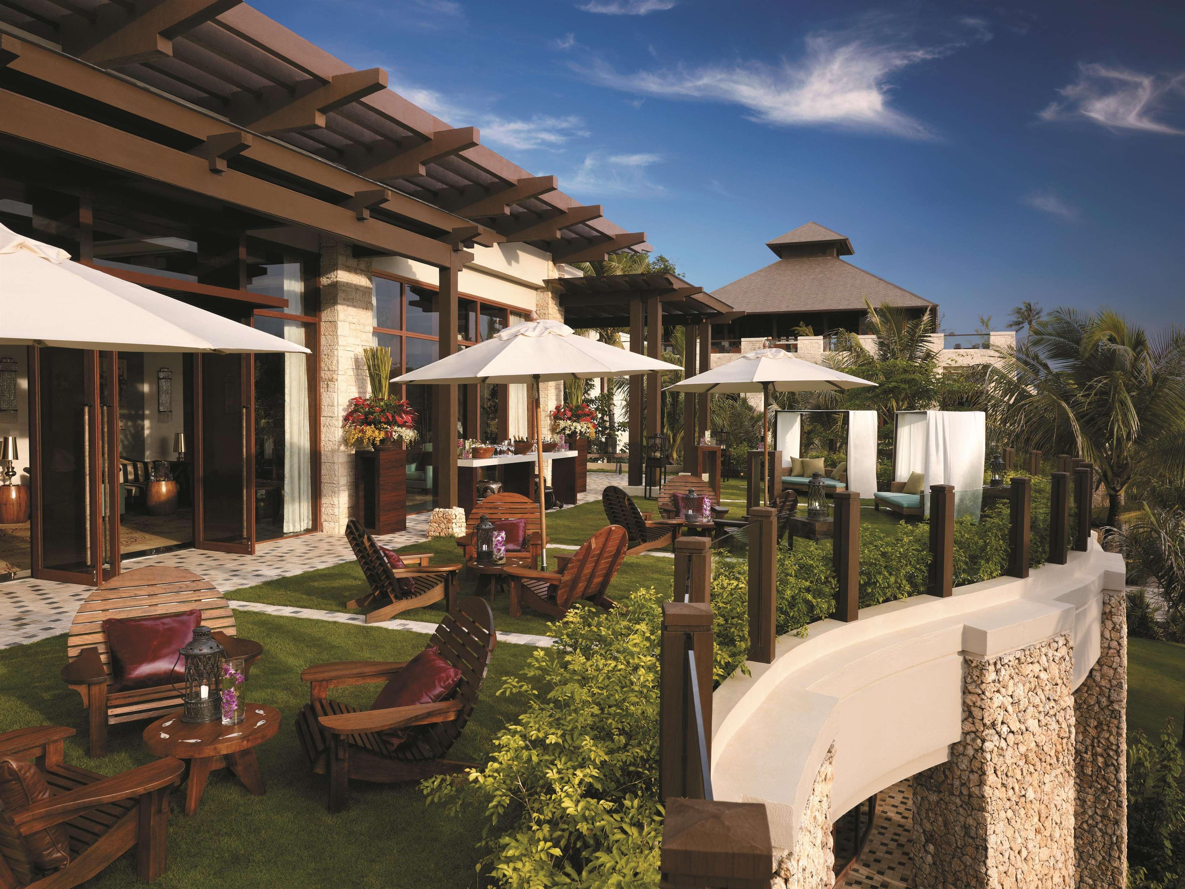 Shangri-La Boracay Eksteriør billede The Club at The Oberoi, Mumbai